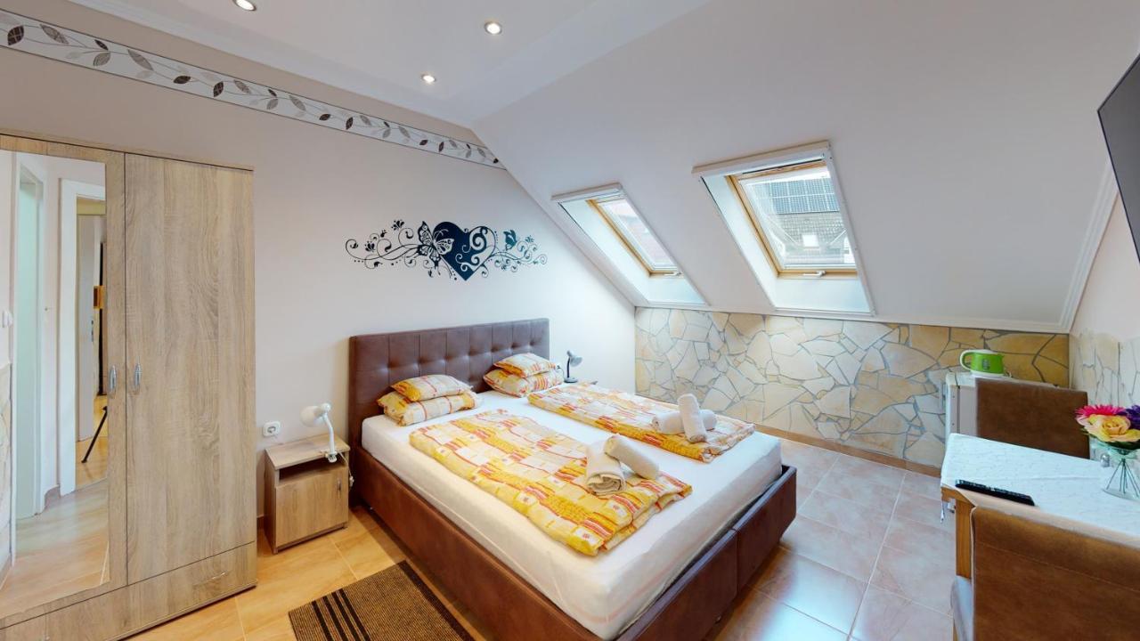 Cristian Apartman Hajdúszoboszló Exterior foto